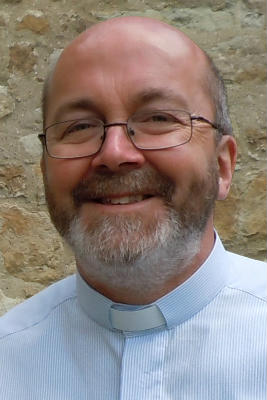 Photo of our Rector, the Rev. Alan Pinnegar